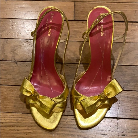 Shoes - Picture 1 of 2